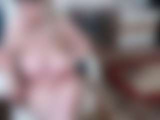Live cam show with EllyBoobs - Granny Blonde Hair on CamClone