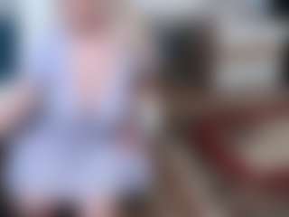 EllyBoobs's Live Sex Cam Show