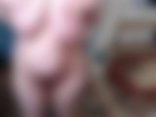 EllyBoobs's Live Sex Cam Show