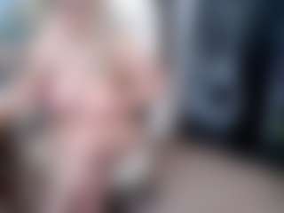 Live cam show with EllyBoobs - Hairy Pussy on Cam Slut