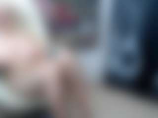 Live cam show with EllyBoobs - Granny Blonde Hair on Camsoda