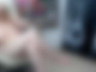 EllyBoobs