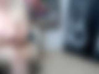 Live cam show with EllyBoobs - Bedroom Blonde Hair on Gym Cam Girls