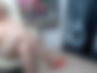 Live cam show with EllyBoobs - Mature on Camsoda