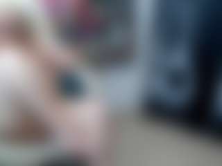 Live cam show with EllyBoobs - Granny Dildo on iamadamtest123.com
