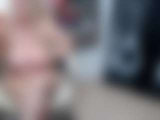 Live cam show with EllyBoobs - Middle Aged on Camsoda