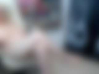 Live cam show with EllyBoobs - Big Tits on Hubzter Live