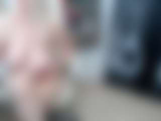 EllyBoobs's Live Sex Cam Show