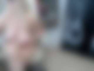 EllyBoobs's Live Sex Cam Show