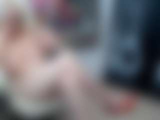 EllyBoobs's Live Sex Cam Show