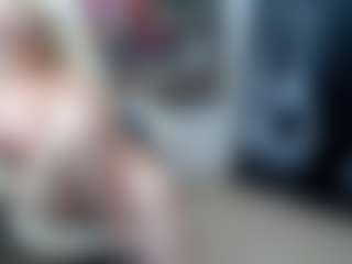 EllyBoobs's Live Sex Cam Show
