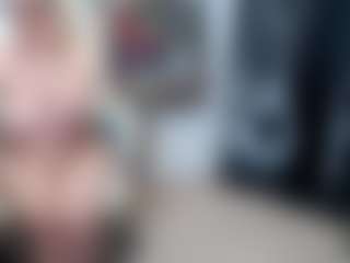 Live cam show with EllyBoobs - Granny Blonde Hair on SinfulBabes