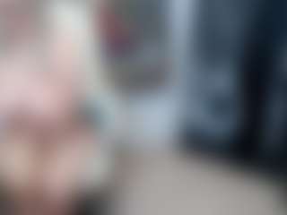 EllyBoobs's Live Sex Cam Show