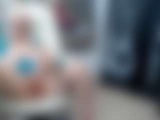 EllyBoobs's Live Sex Cam Show