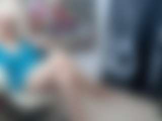 Live cam show with EllyBoobs - Granny on Hubzter Live