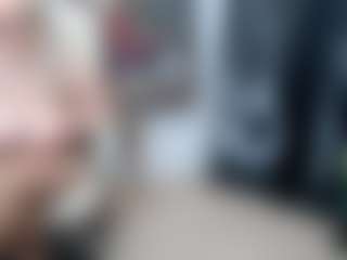 Live cam show with EllyBoobs - Blonde Hair on galaxygirlnitro.com