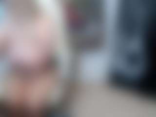 Live cam show with EllyBoobs - Asian Granny on SmokeAndPoke