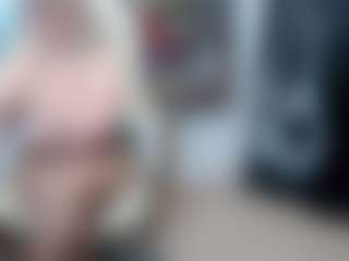 Live cam show with EllyBoobs - Granny Dildo on CamClone