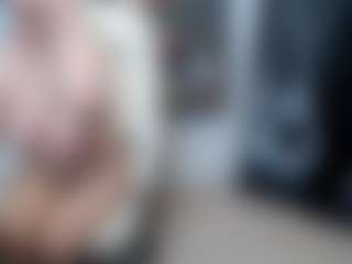 EllyBoobs's Live Sex Cam Show