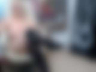 Live cam show with EllyBoobs - Granny Blonde Hair on Pornisteam.com
