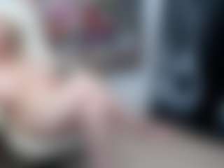 Live cam show with EllyBoobs - Granny Blonde Hair on livesuperchat.net