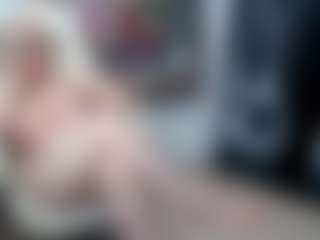 Live cam show with EllyBoobs - Granny Big Tits on Camsoda