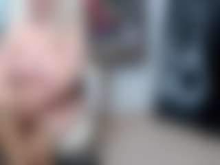Live cam show with EllyBoobs - Granny Blonde Hair on dropp.cam