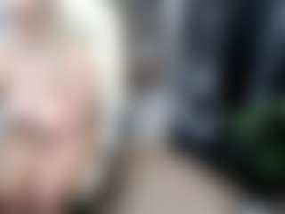 Show en direct avec EllyBoobs - Granny Big Tits sur Camsoda