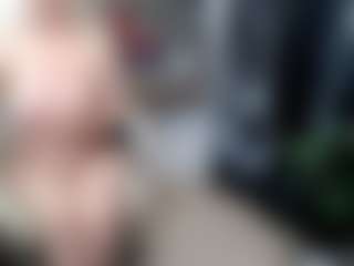 EllyBoobs's Live Sex Cam Show