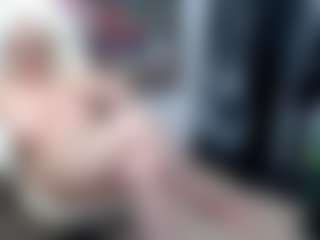 Live cam show with EllyBoobs - Granny Blonde Hair on Camsoda