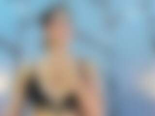 Oriana's Live Sex Cam Show