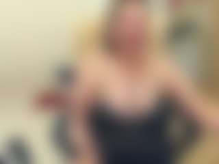 Live cam show with PervertGrandma - Granny on StripNow