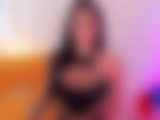 Live cam show with yulli-1 - Riding on Camsoda