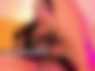 yulli-1's Live Sex Cam Show