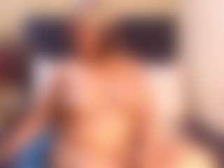 Intimancysexy's Live Sex Cam Show