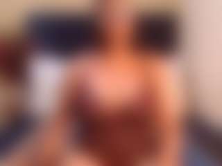 Intimancysexy's Live Sex Cam Show