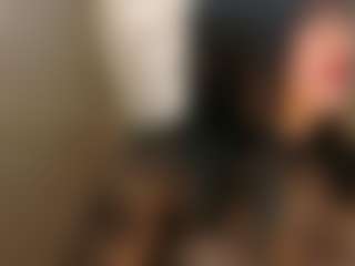 Live cam show with AmandaFerrer - Butt Plug on Camsoda