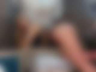Live cam show with AmandaFerrer - Roll on pussylord.com