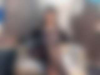 Live cam show with AmandaFerrer - Latex on TeamSkeetLive