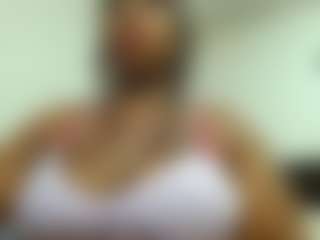 Chole12owens's Live Sex Cam Show