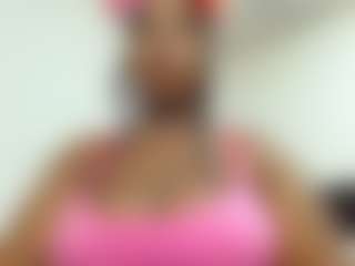 Live cam show with Chole12owens - Booty on Hubzter Live