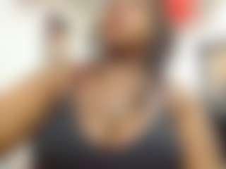 Chole12owens's Live Sex Cam Show