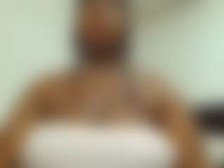 Chole12owens's Live Sex Cam Show