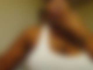 Chole12owens's Live Sex Cam Show