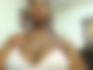 Chole12owens's Live Sex Cam Show