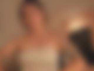 Live cam show with evebenson - Erotic Dance on Soda Cam