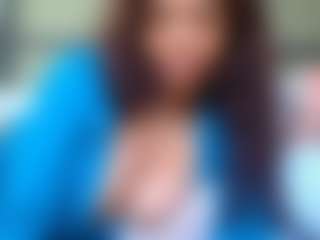 Live cam show with MiaMuffn - Bi on sexylive.show