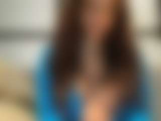 Live cam show with MiaMuffn - Bi on Free Soda