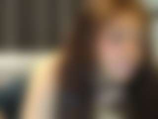 Live cam show with MiaMuffn - Bi on Camiplay Live