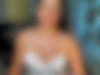 Live cam show with NinaMichelleX - Public on AdultVida.com